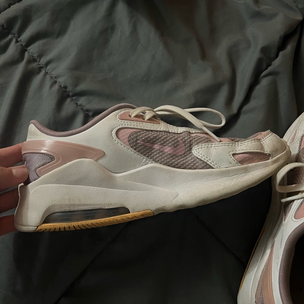 Women’s Nikes - Picture 2 of 3